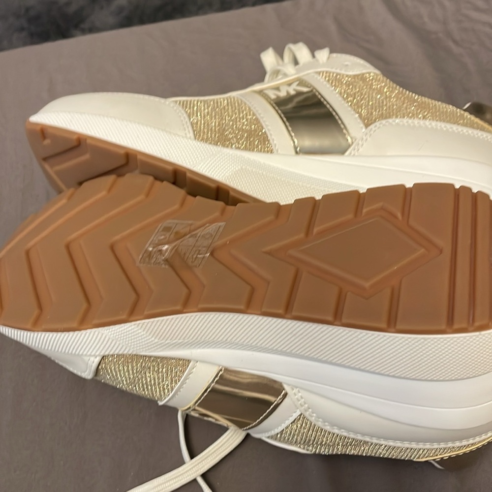 Brand new Michael Kors sneakers - Picture 4 of 5